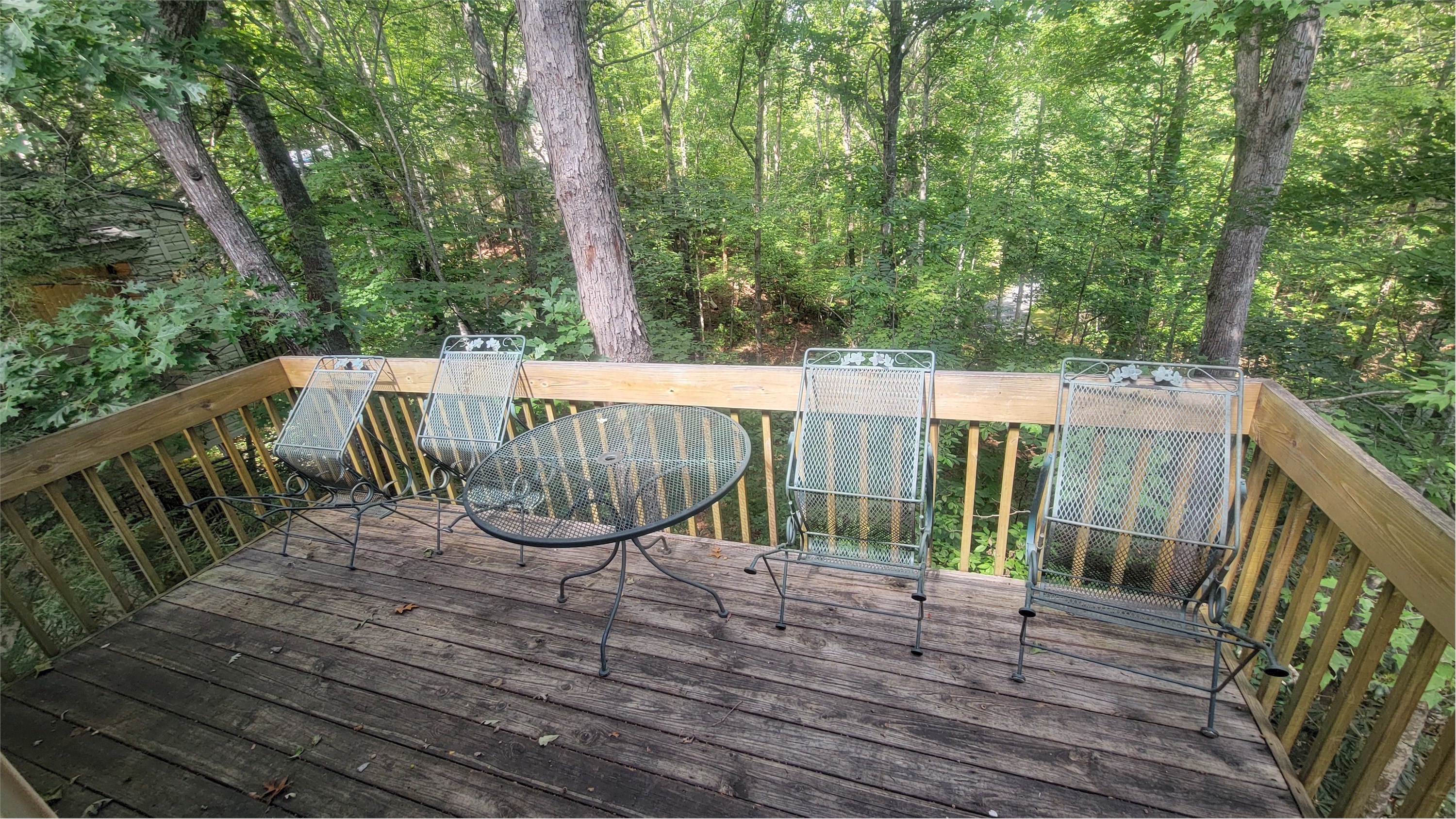 Loading Resort Image...