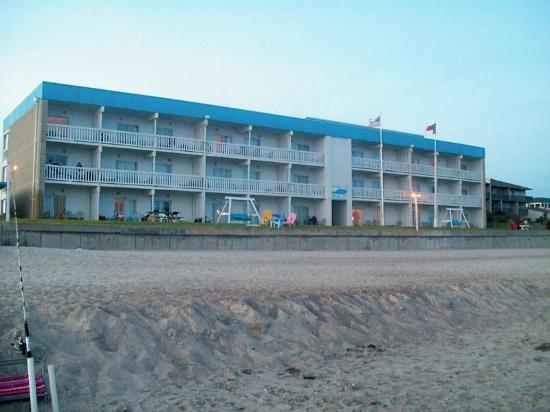 Loading Resort Image...