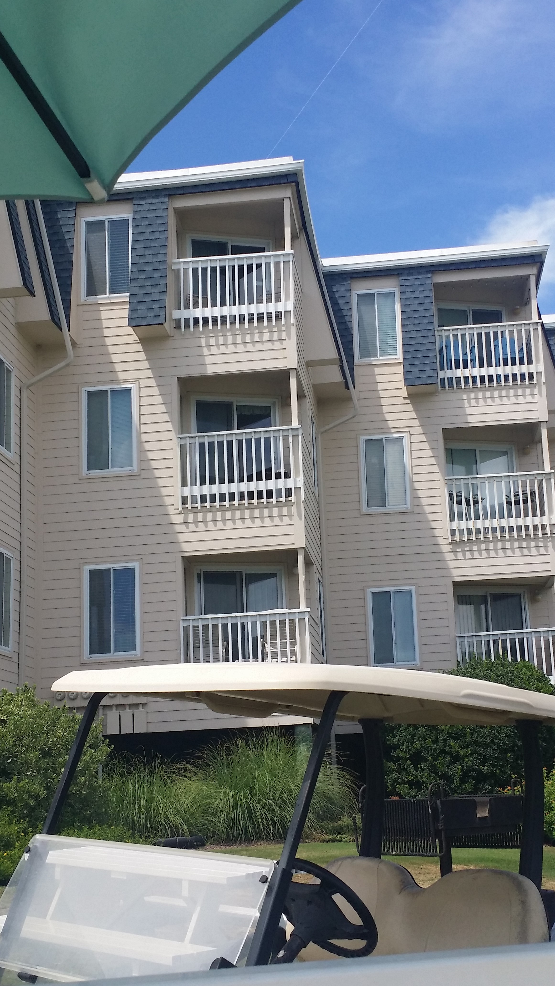 Loading Resort Image...