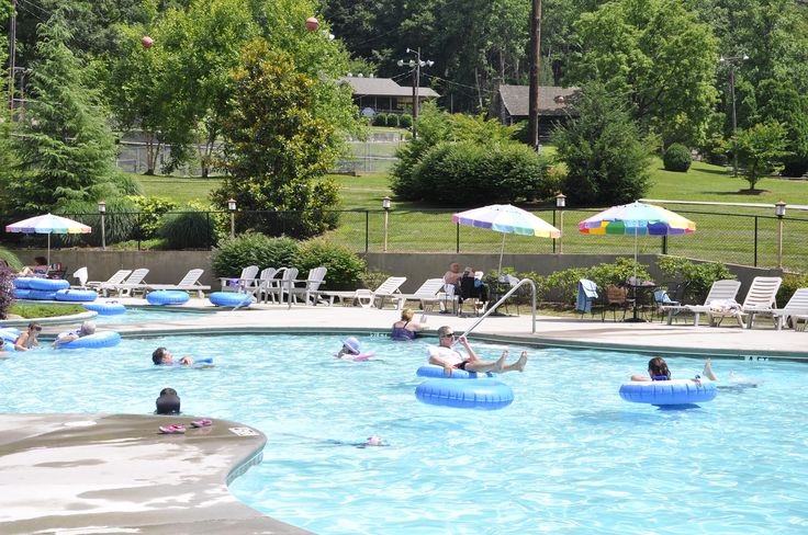 Loading Resort Image...