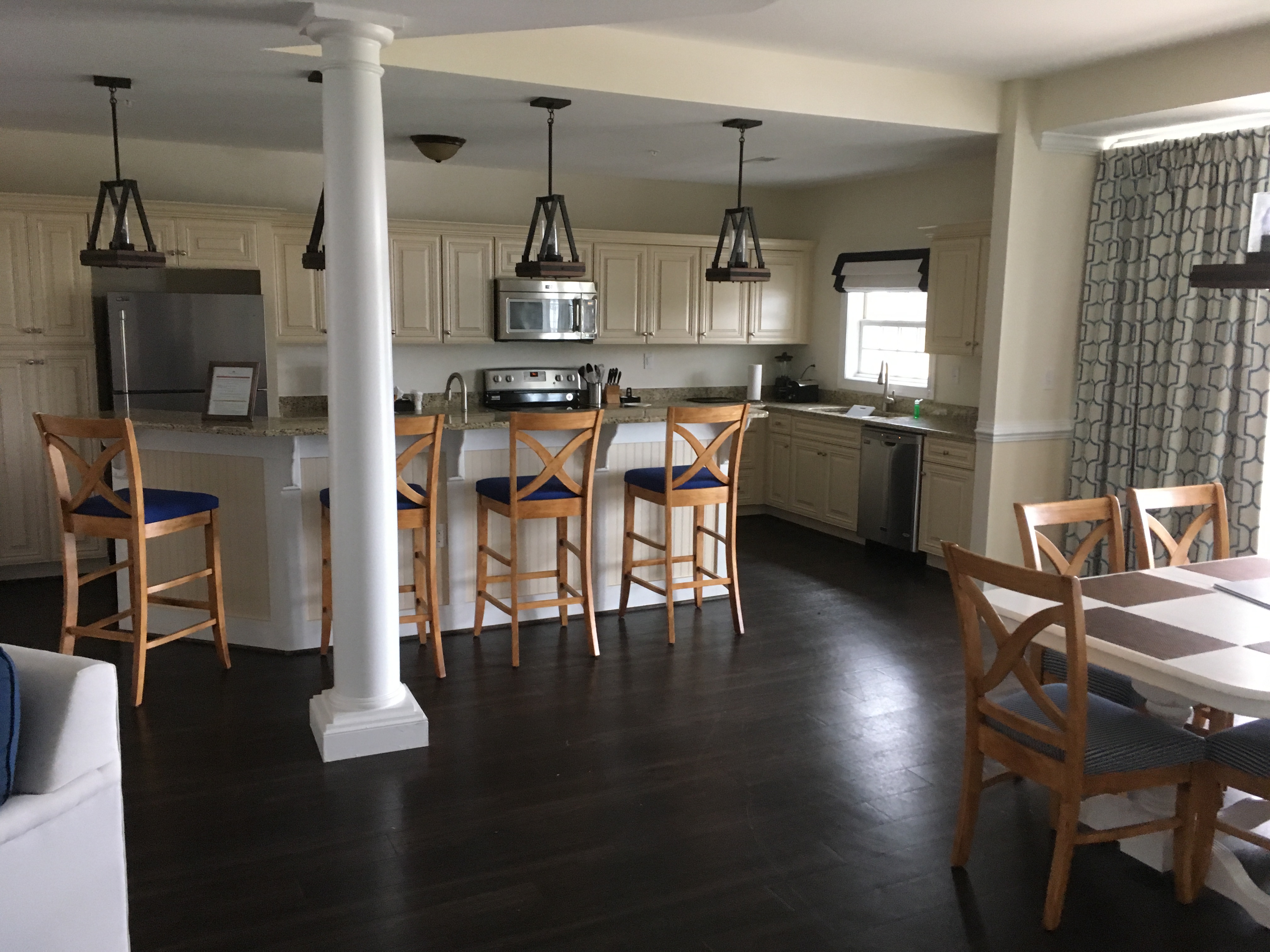 Loading Resort Image...