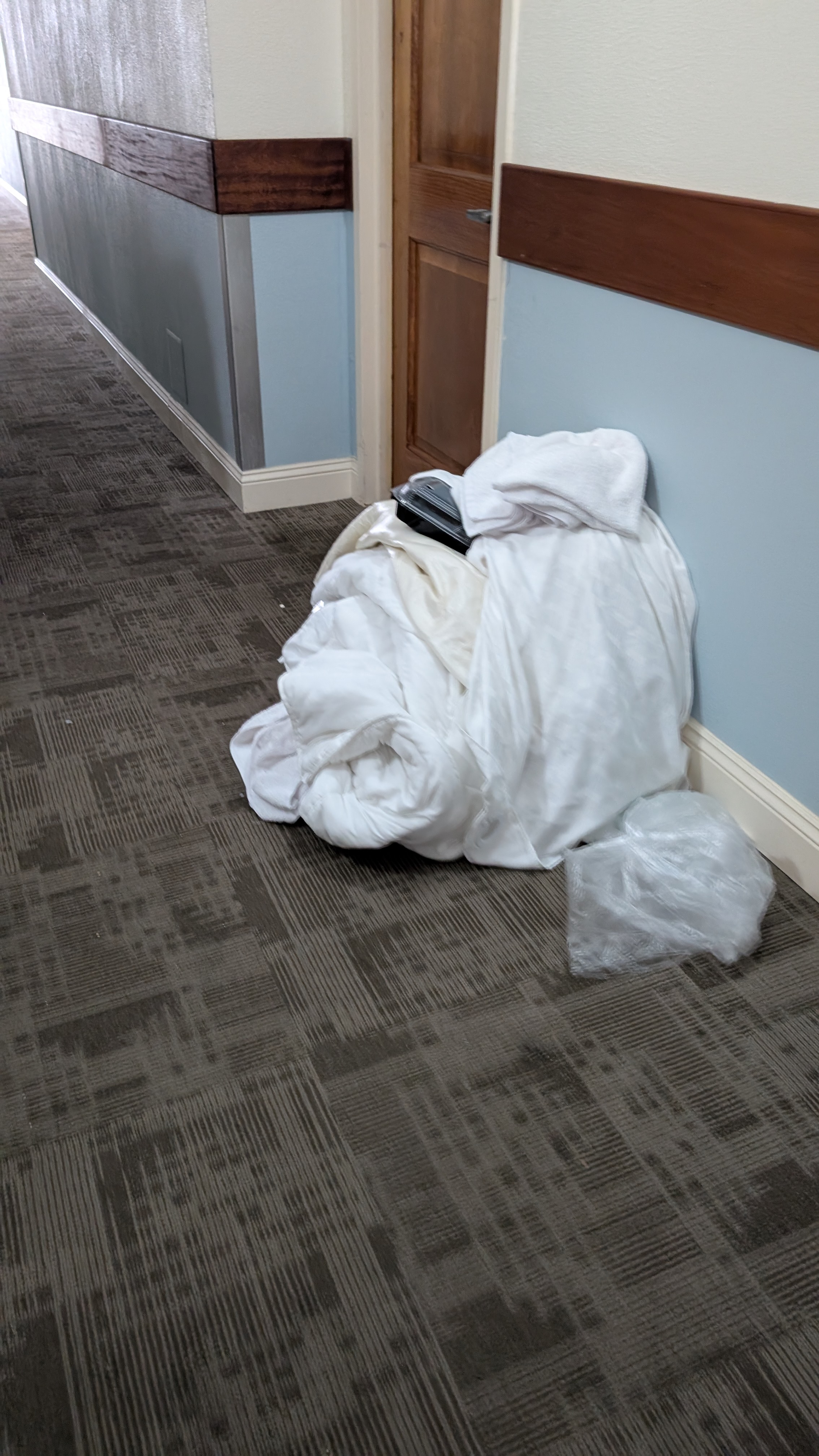 Loading Resort Image...