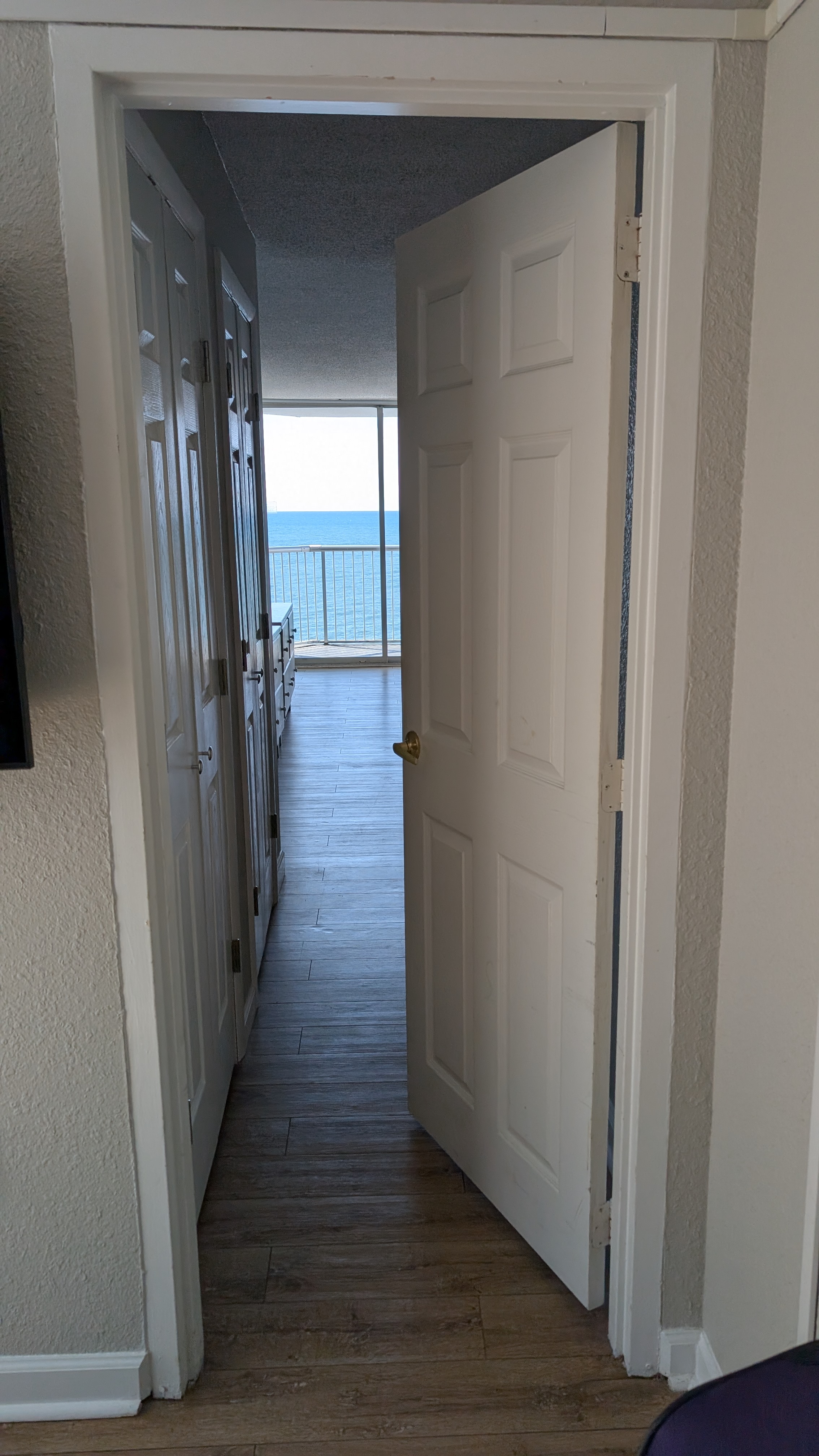 Loading Resort Image...