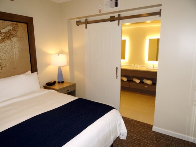 Loading Resort Image...