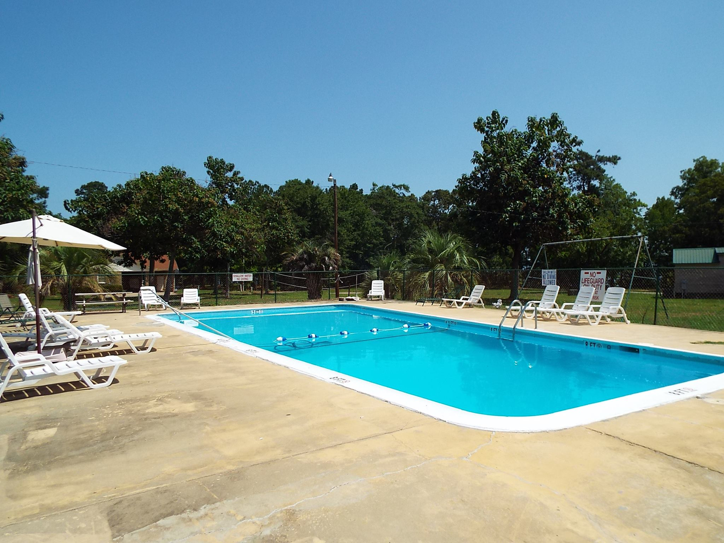 Loading Resort Image...