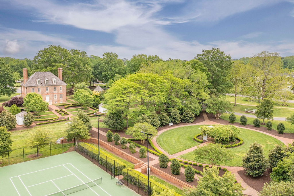 Loading Resort Image...