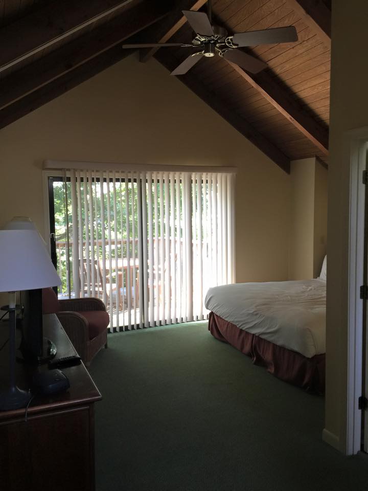 Loading Resort Image...