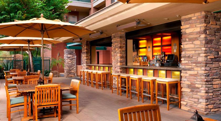 Loading Resort Image...