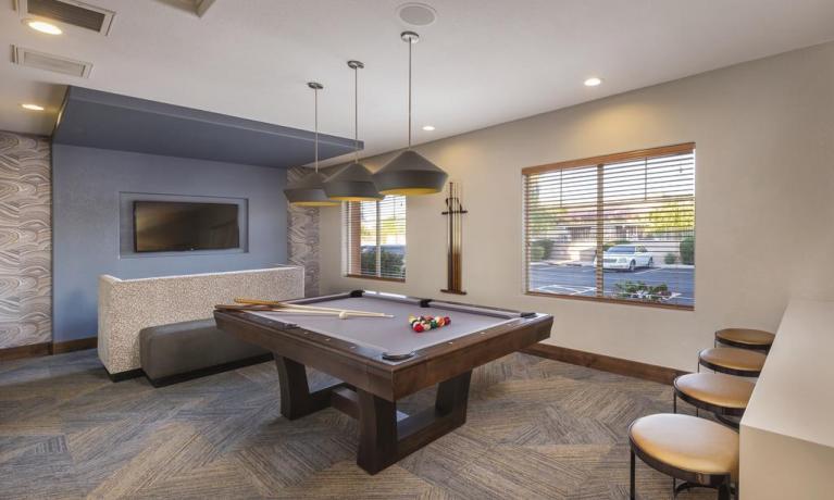 Loading Resort Image...