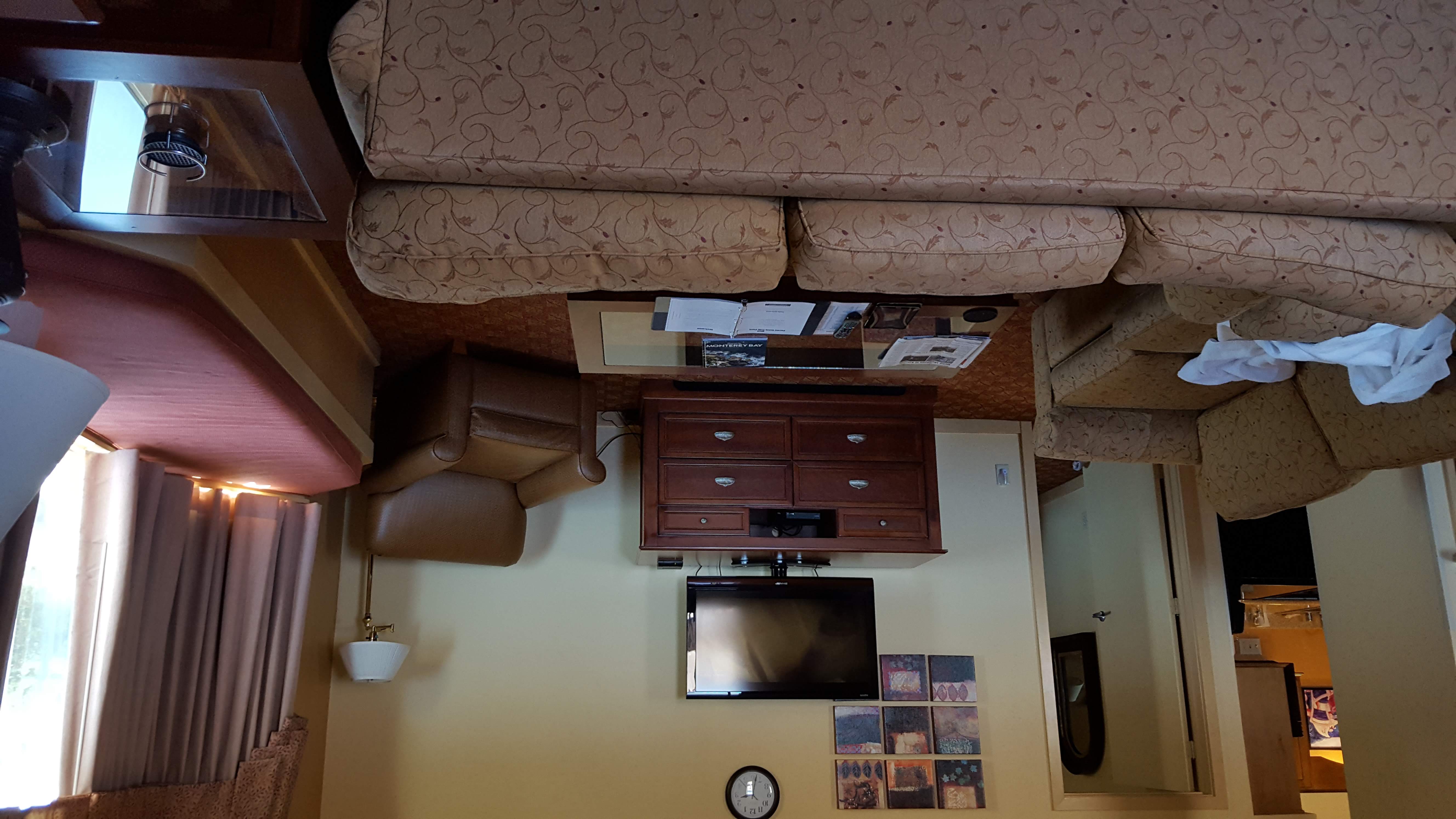 Loading Resort Image...