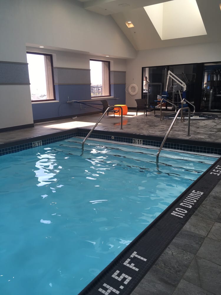 Loading Resort Image...