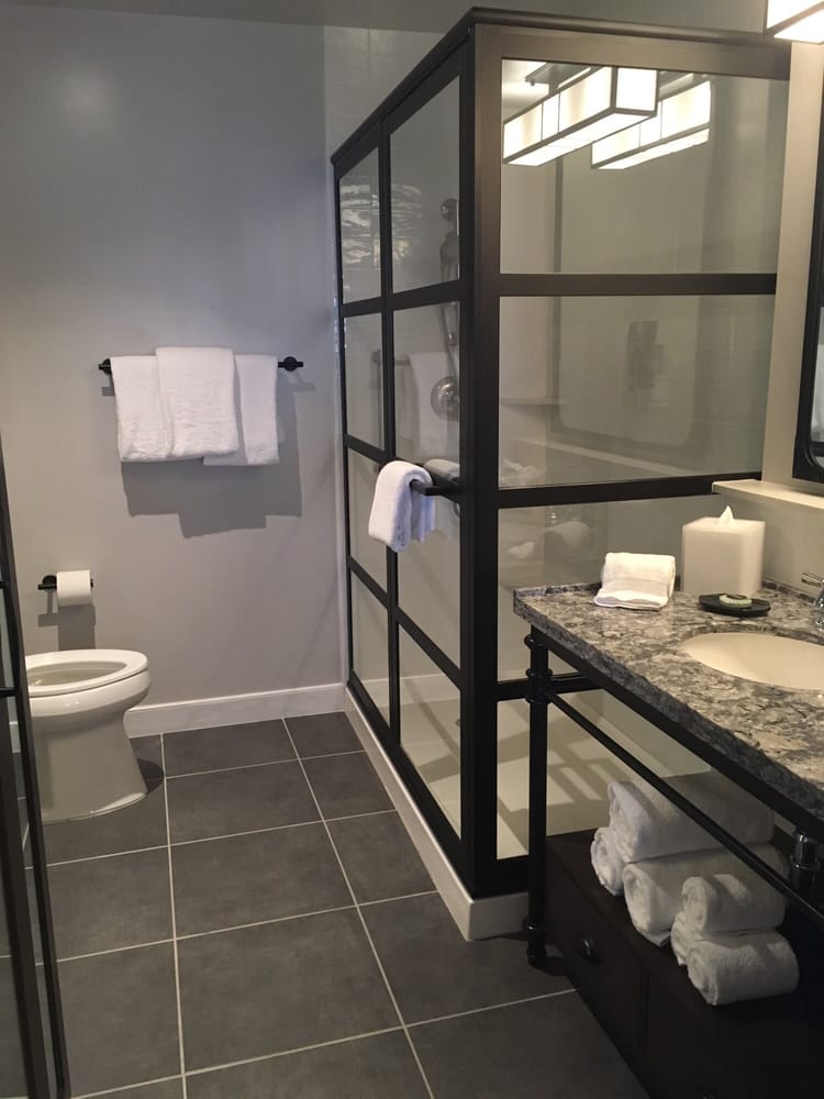 Loading Resort Image...