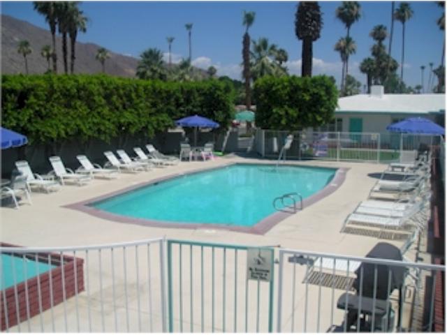 Loading Resort Image...