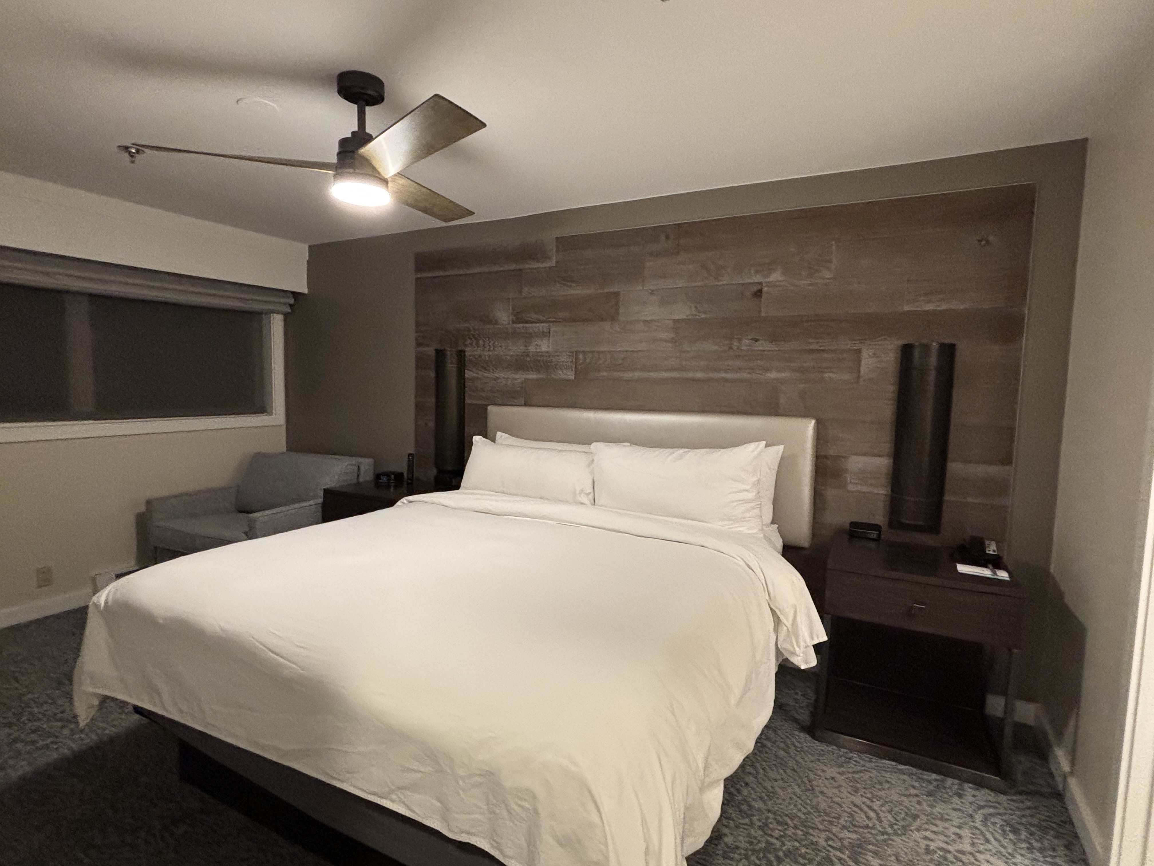 Loading Resort Image...