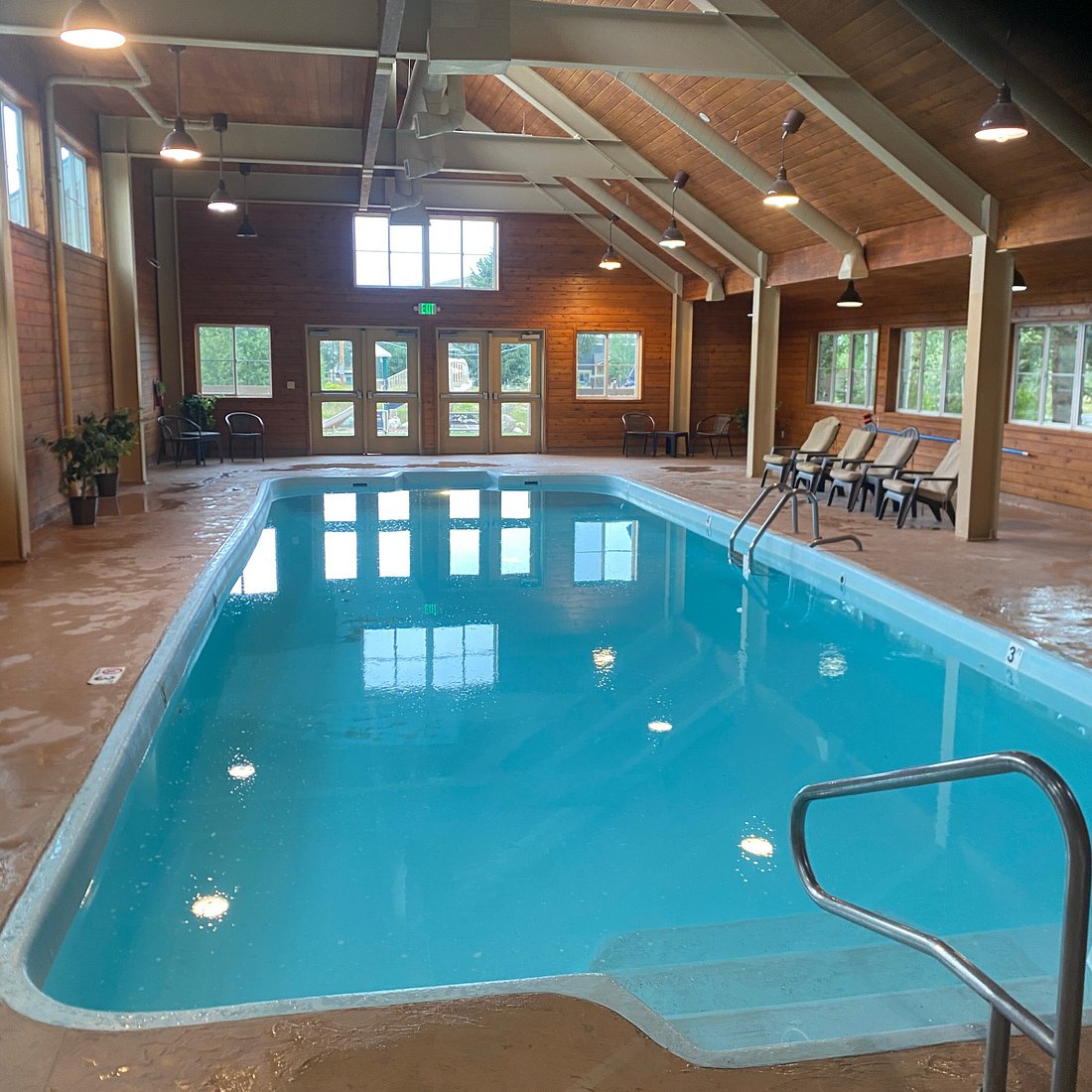 Loading Resort Image...