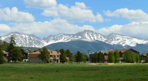 Loading Resort Image...