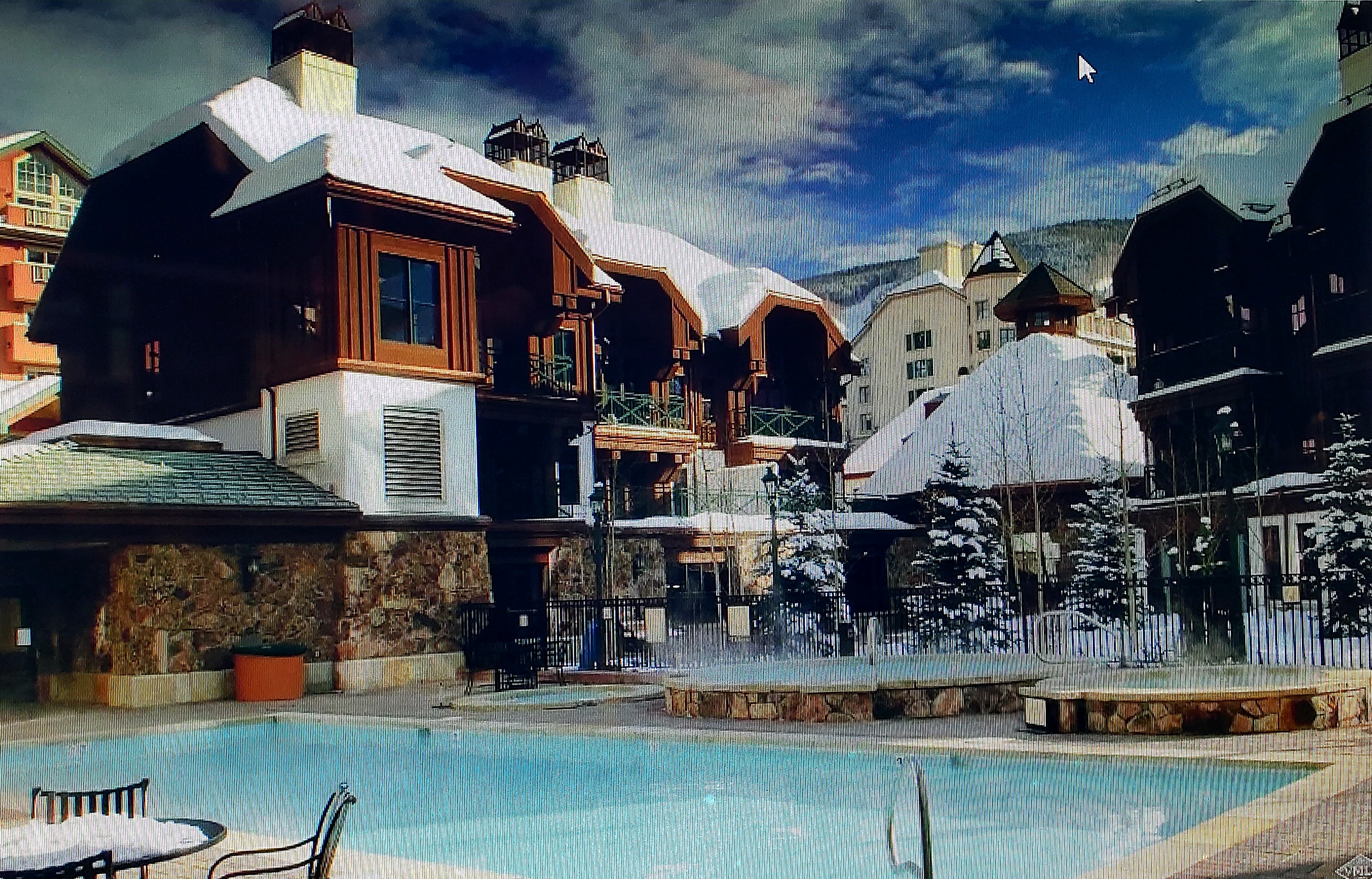 Loading Resort Image...