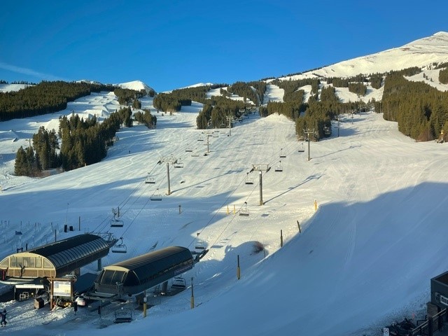 Loading Resort Image...