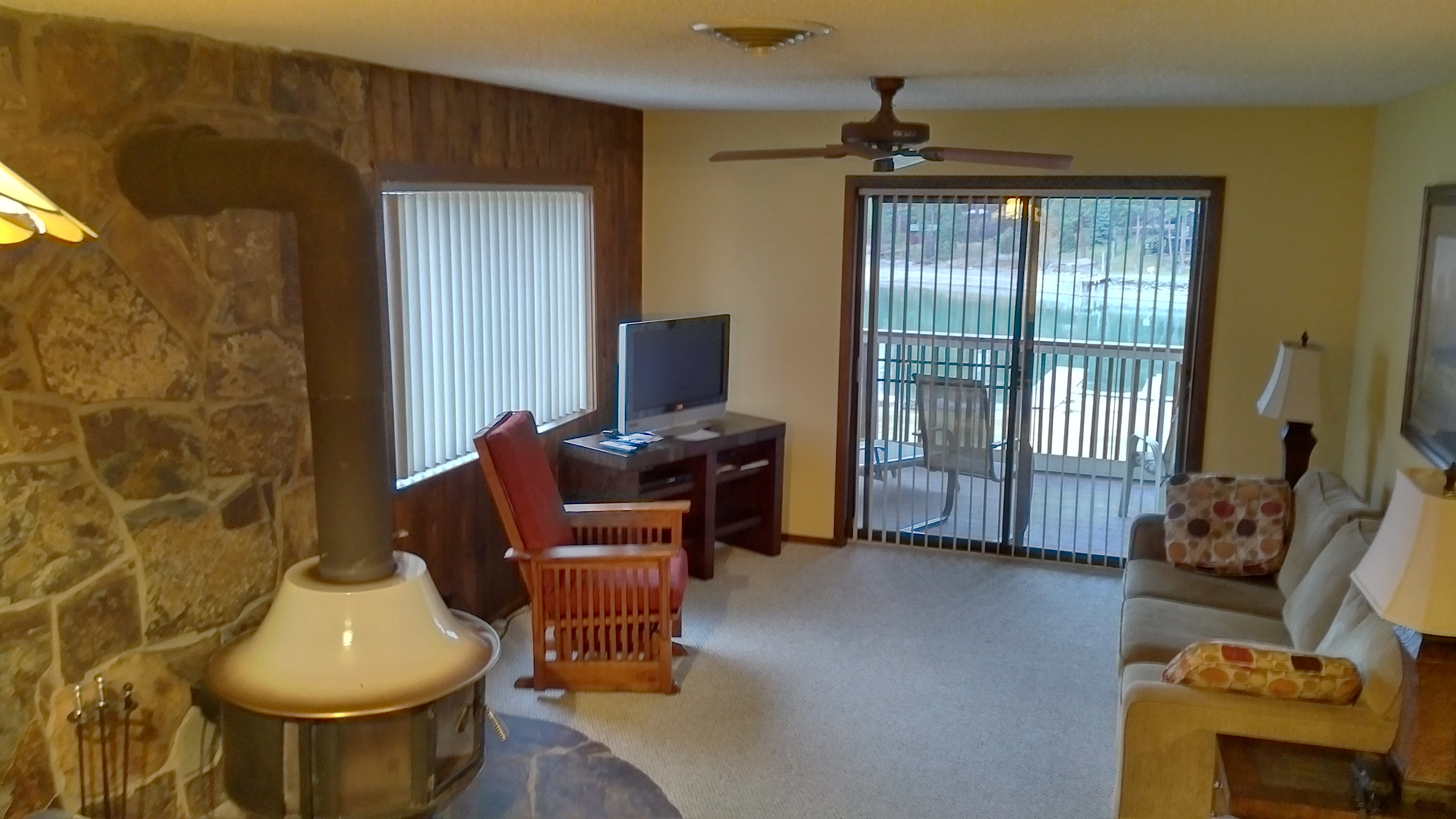 Loading Resort Image...