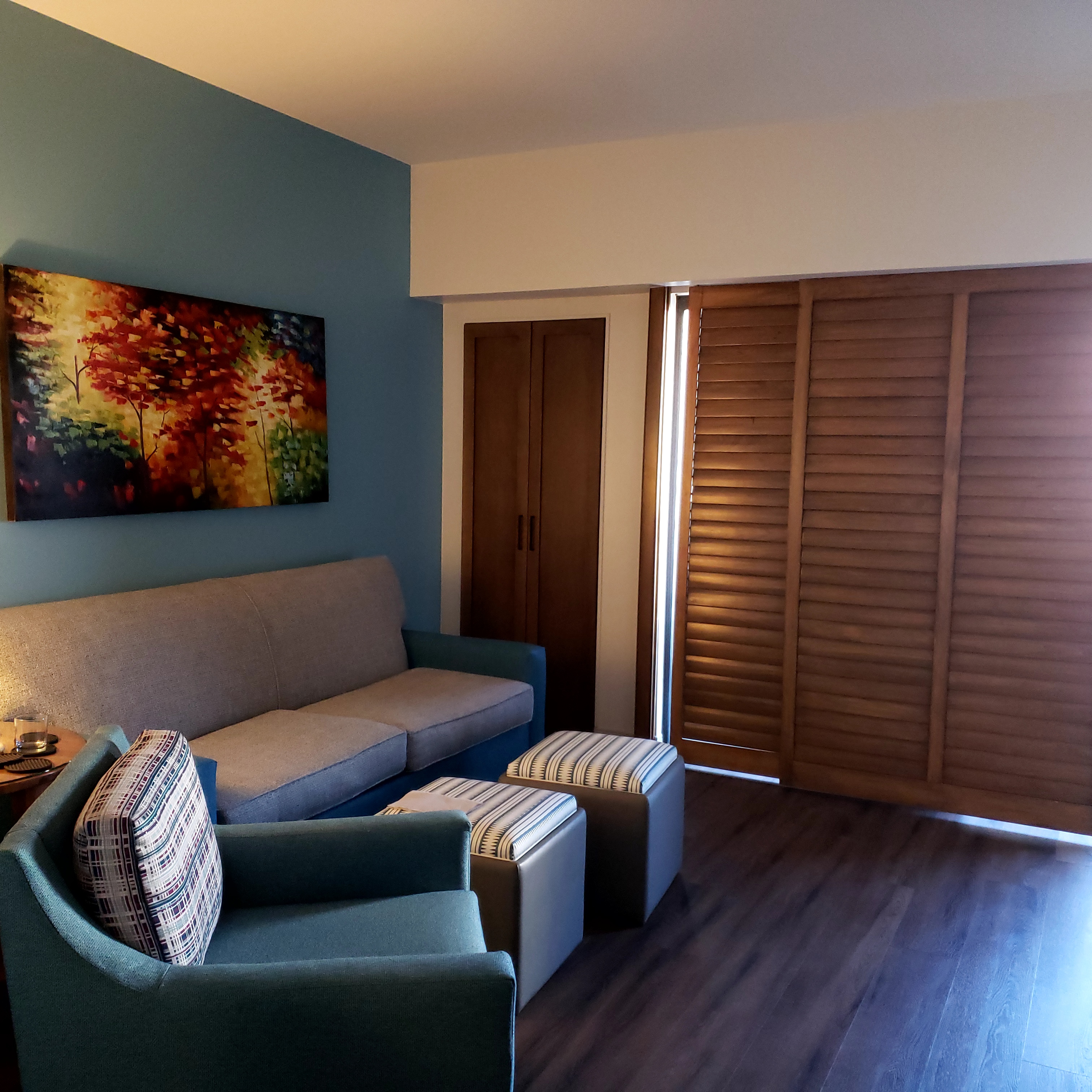 Loading Resort Image...