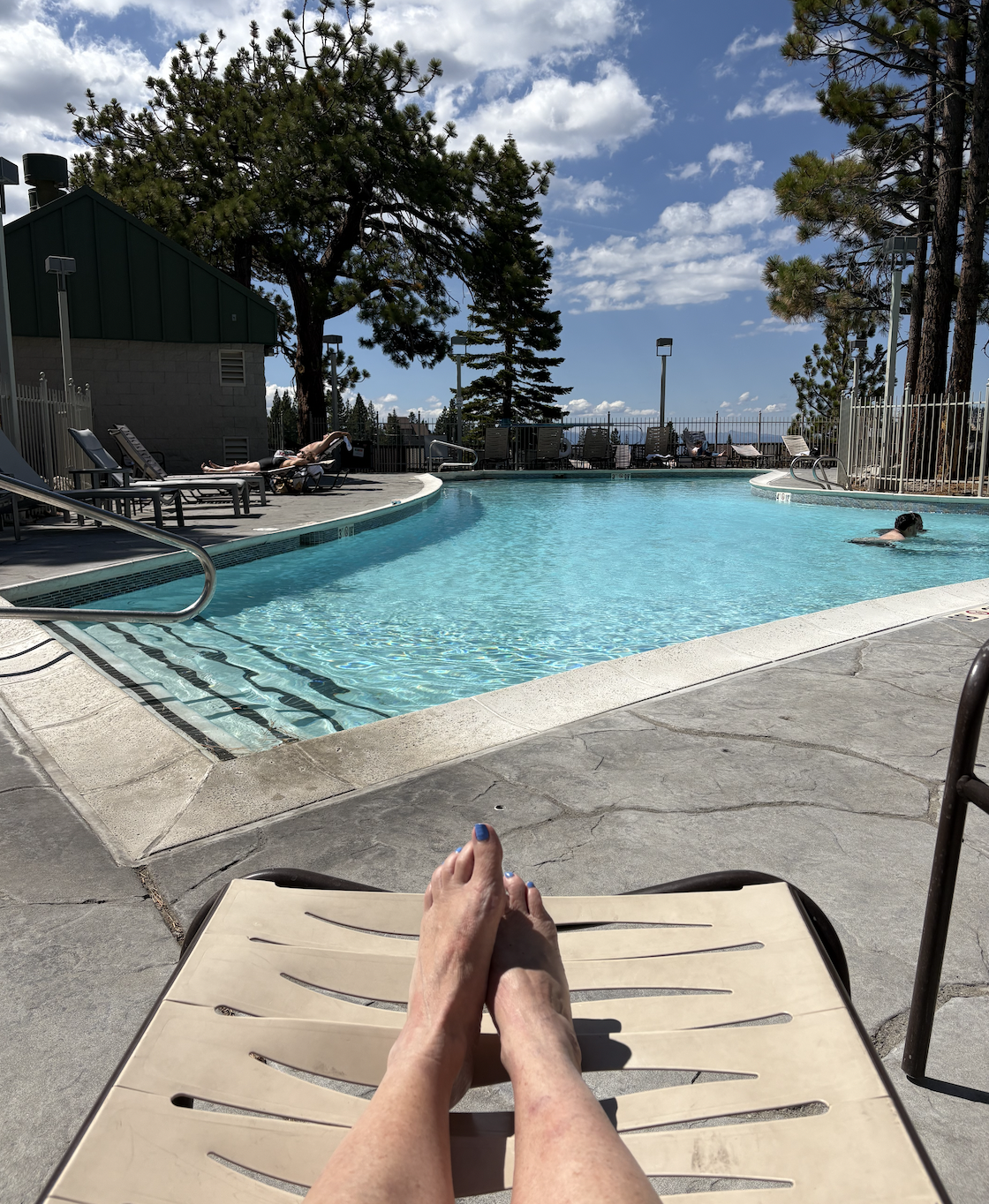 Loading Resort Image...