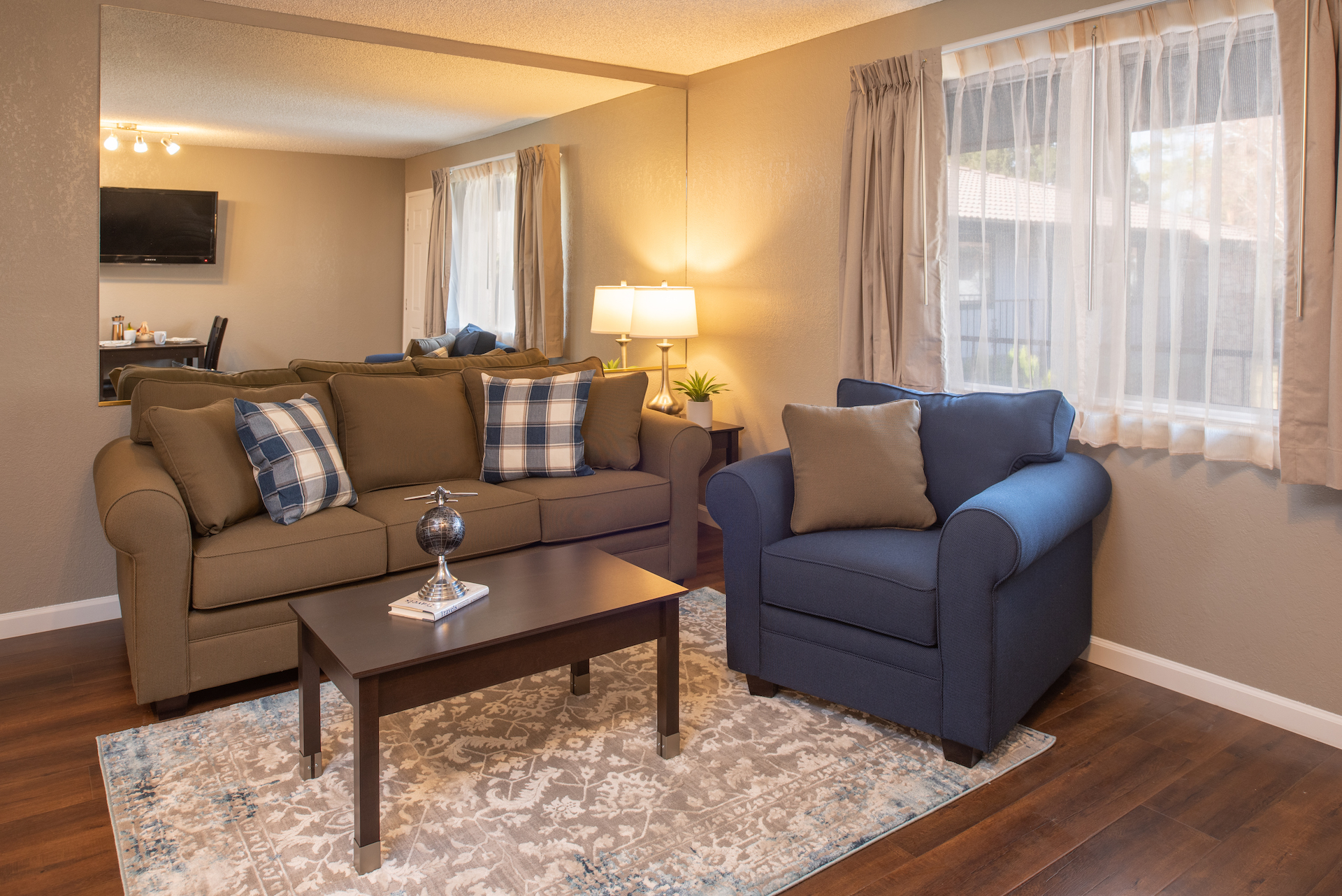 Loading Resort Image...