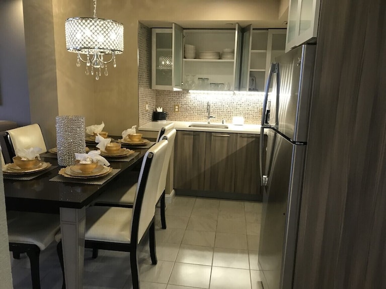 Loading Resort Image...