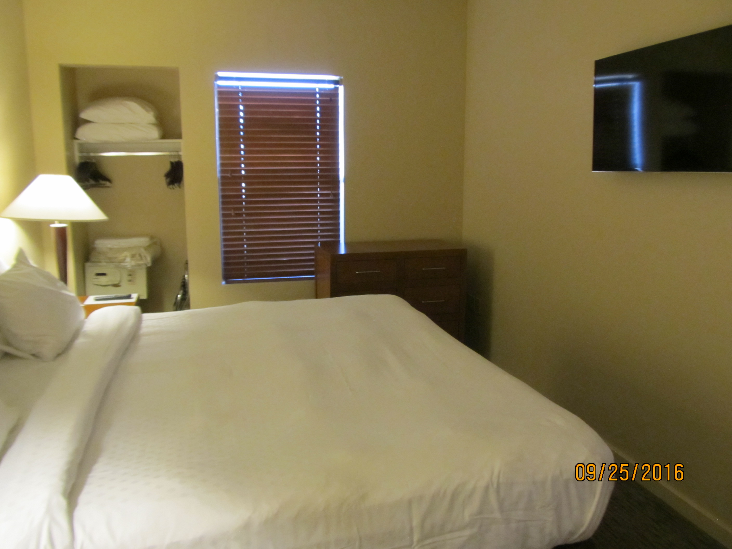 Loading Resort Image...