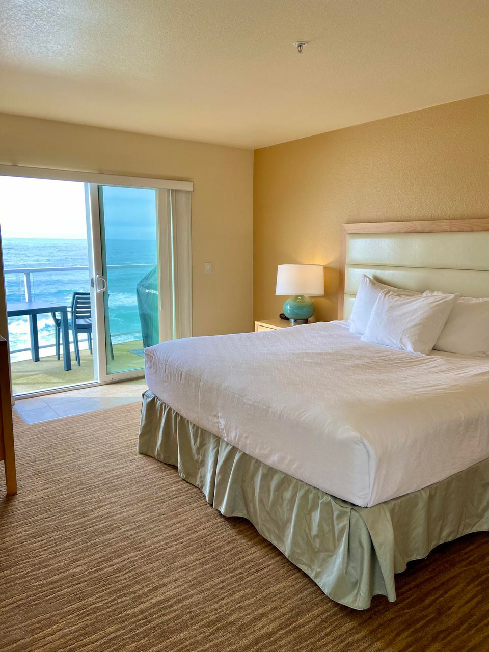 Loading Resort Image...