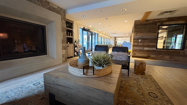 Loading Resort Image...