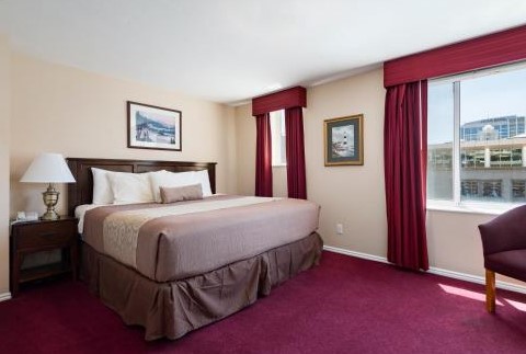 Loading Resort Image...