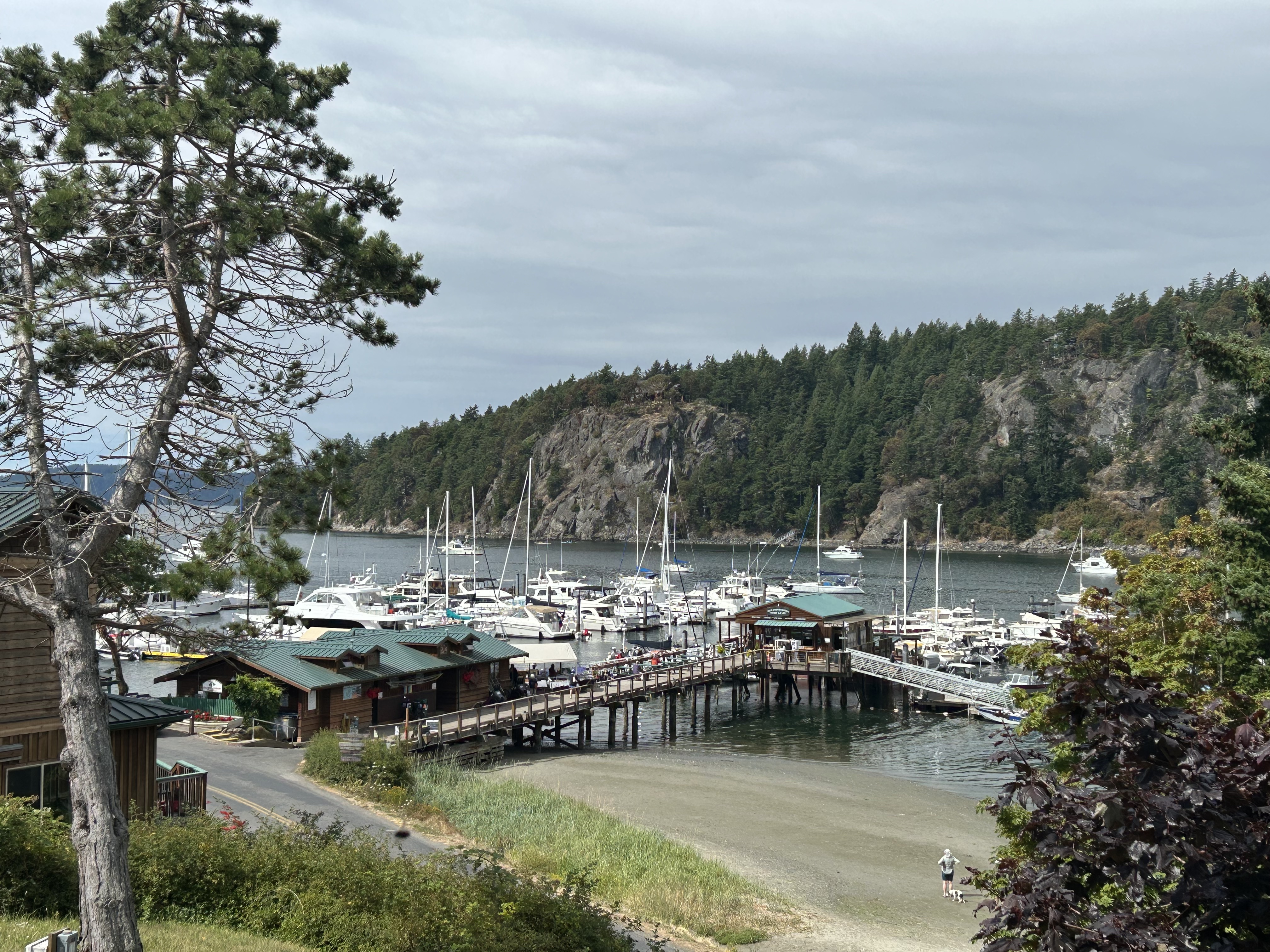 Loading Resort Image...