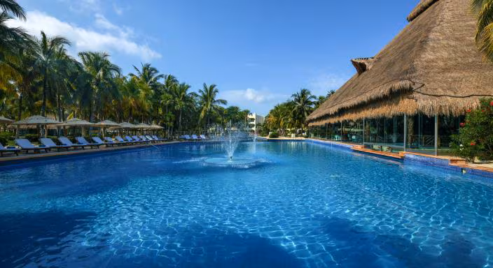 Loading Resort Image...