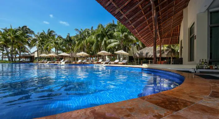 Loading Resort Image...
